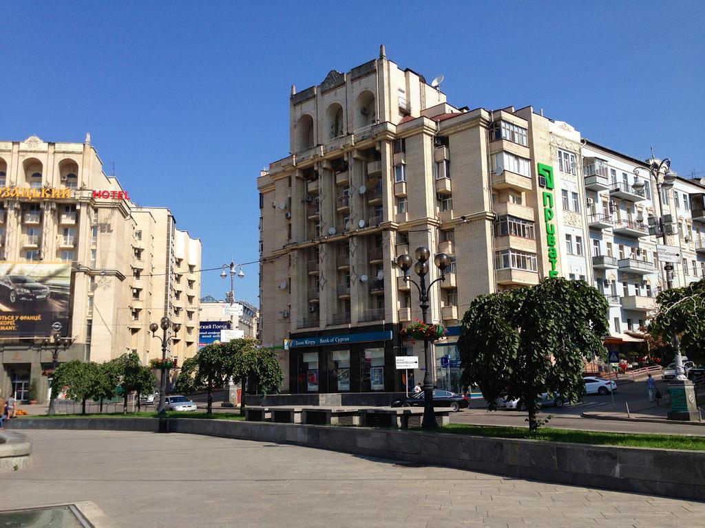 Apartment Mihailovskaya Kiev Cameră foto